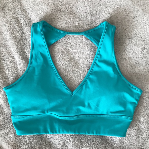 Buffbunny Collection Other - BuffBunny Maraschino Sports Bra